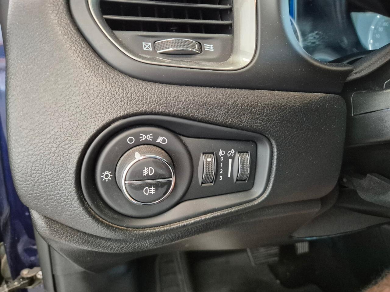 Jeep Renegade 1.6 Mjt DDCT 120 CV Limited