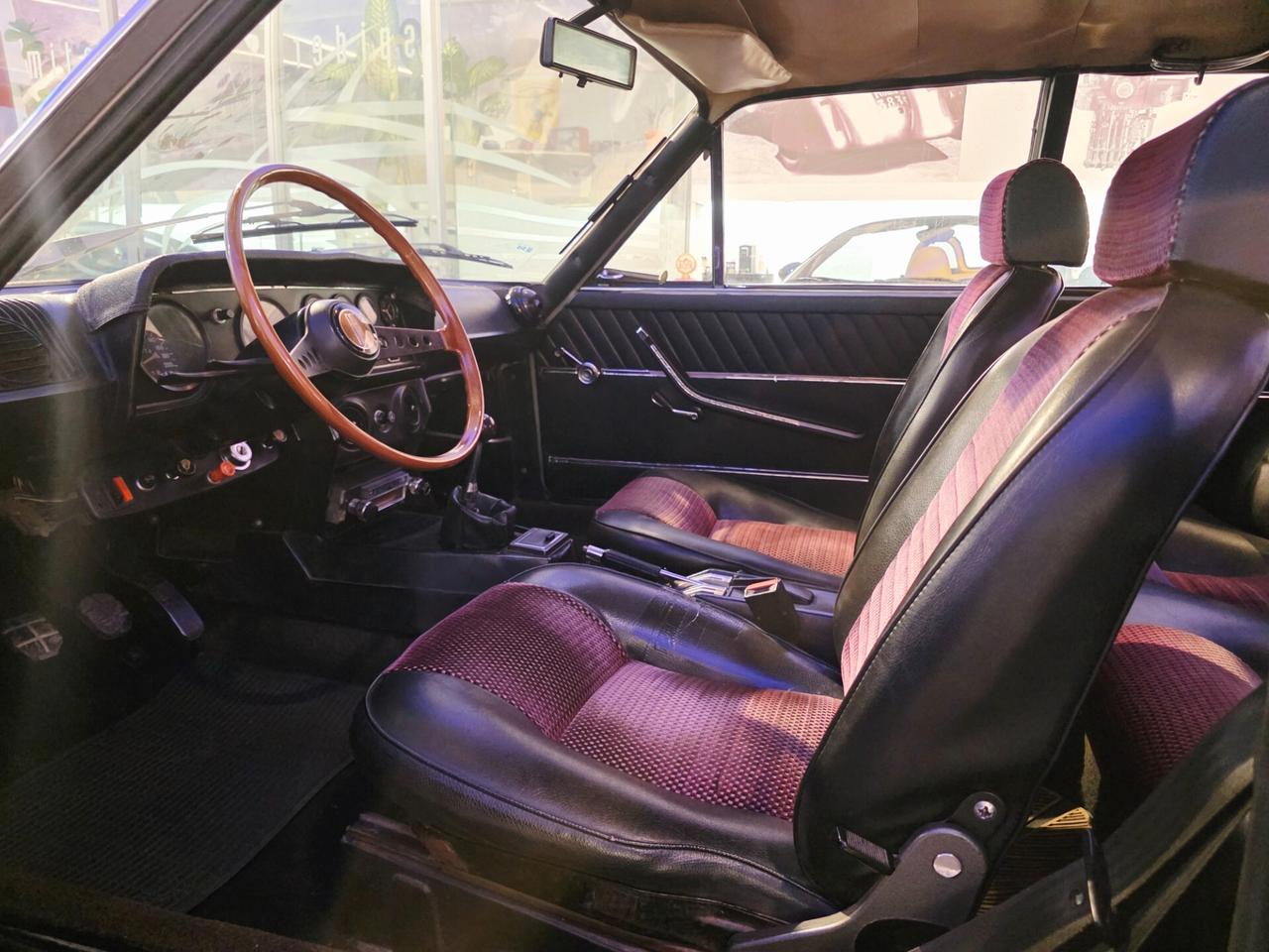 Fiat 124 Coupe coupe' 1.6 cc Targhe originali