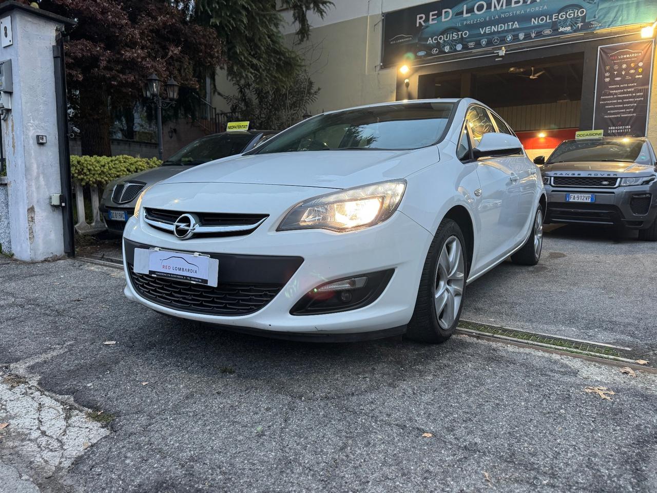 Opel Astra 1.4 Turbo 140CV Sports Tourer GPL Tech Cosmo