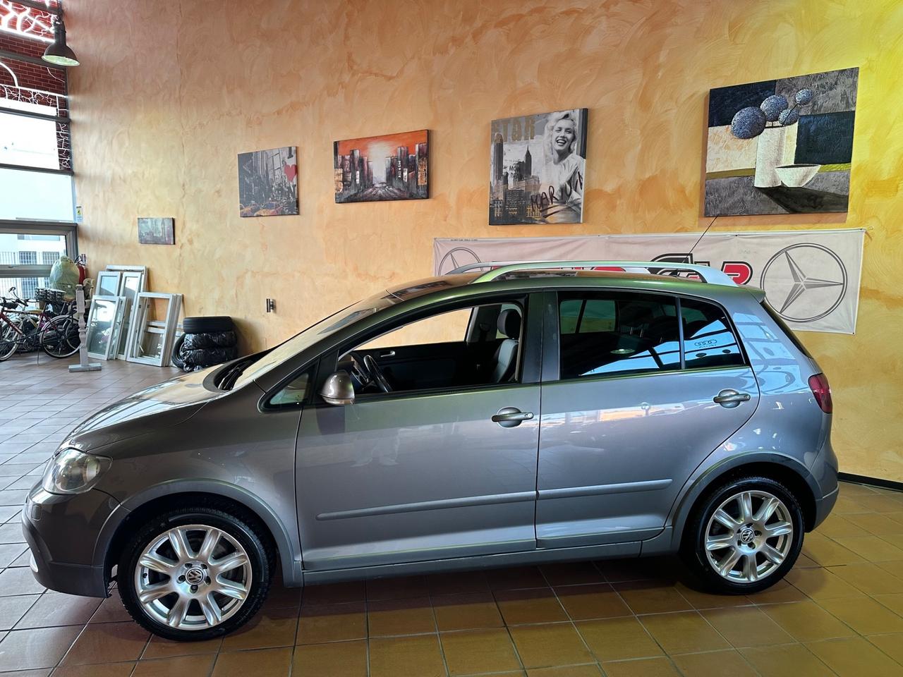 Volkswagen Golf Plus Cross 1.4 16V TSI DSG 140cv