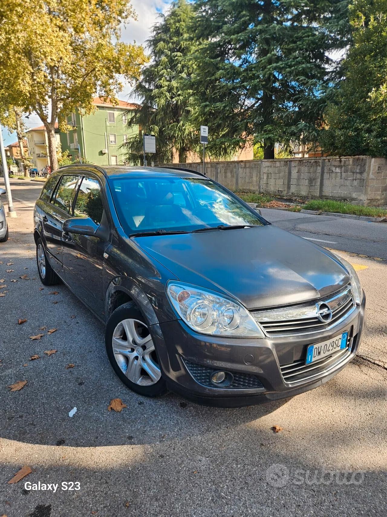 Opel Astra 1.7 CDTI 110CV Station Wagon Cosmo