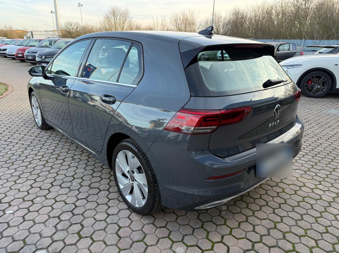 Volkswagen Golf 1.5 TGI DSG Style