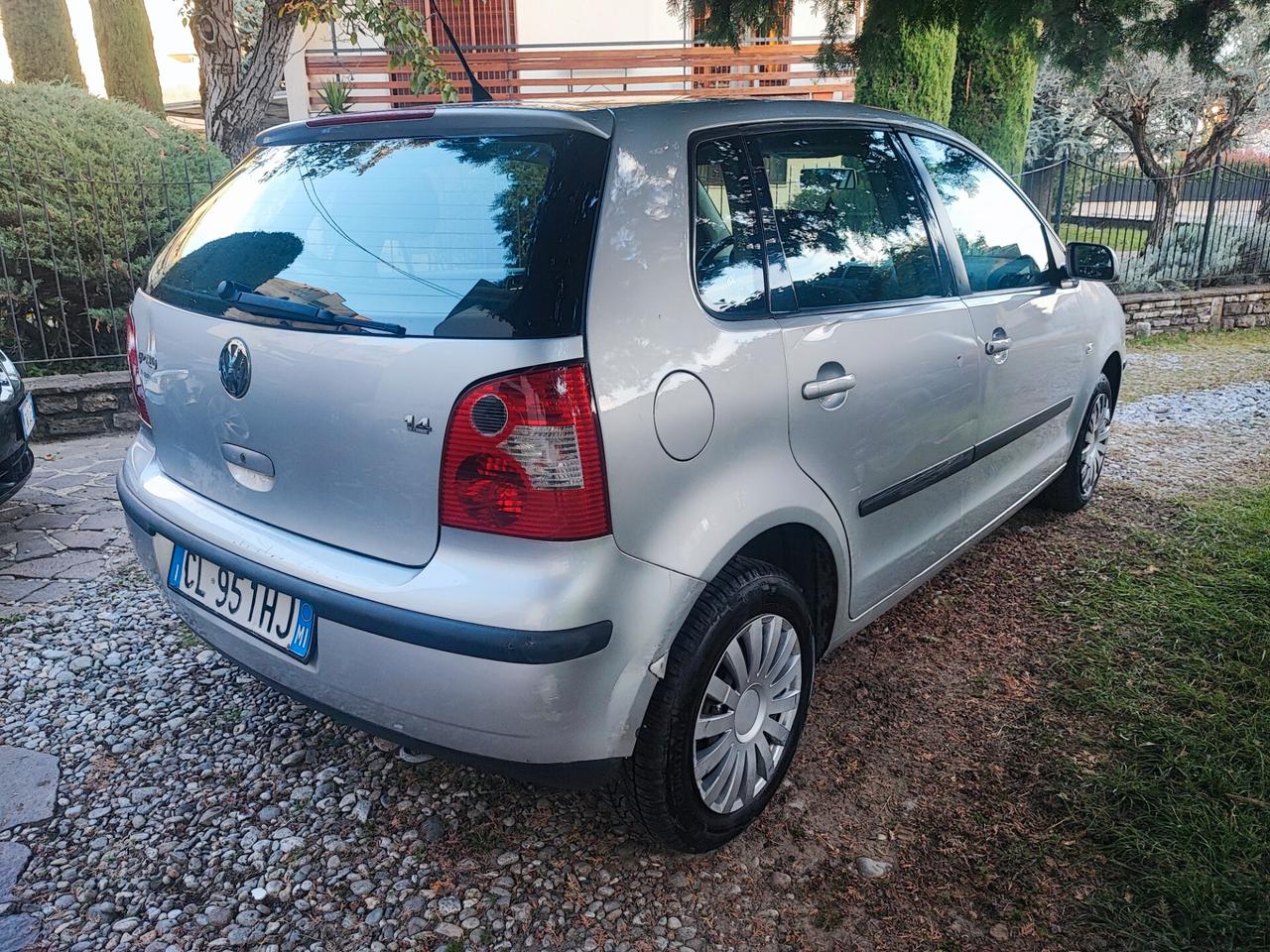 Volkswagen Polo 1.4 Benz euro 4 5porte neopatentati