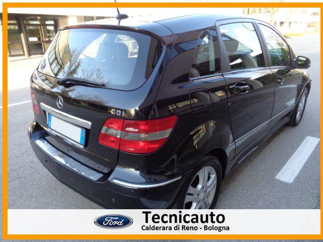 MERCEDES-BENZ B 180 CDI Executive