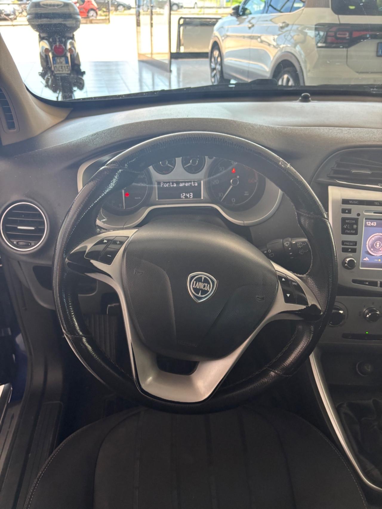 Lancia Delta 1.6 MJT DPF Platino