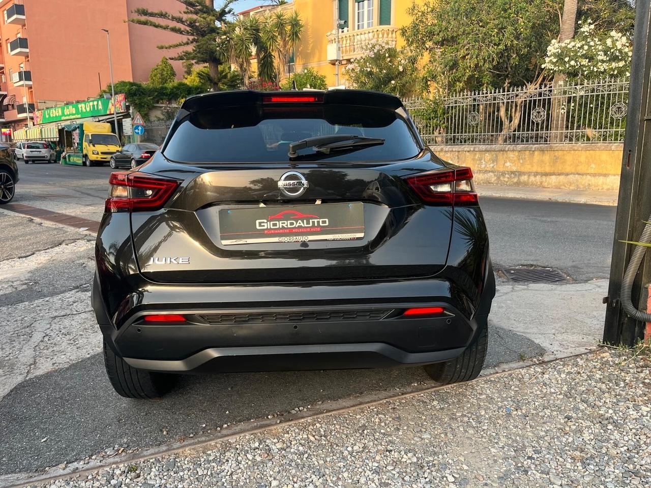 Nissan Juke 1.0 DIG-T 114 CV DCT N-Connecta