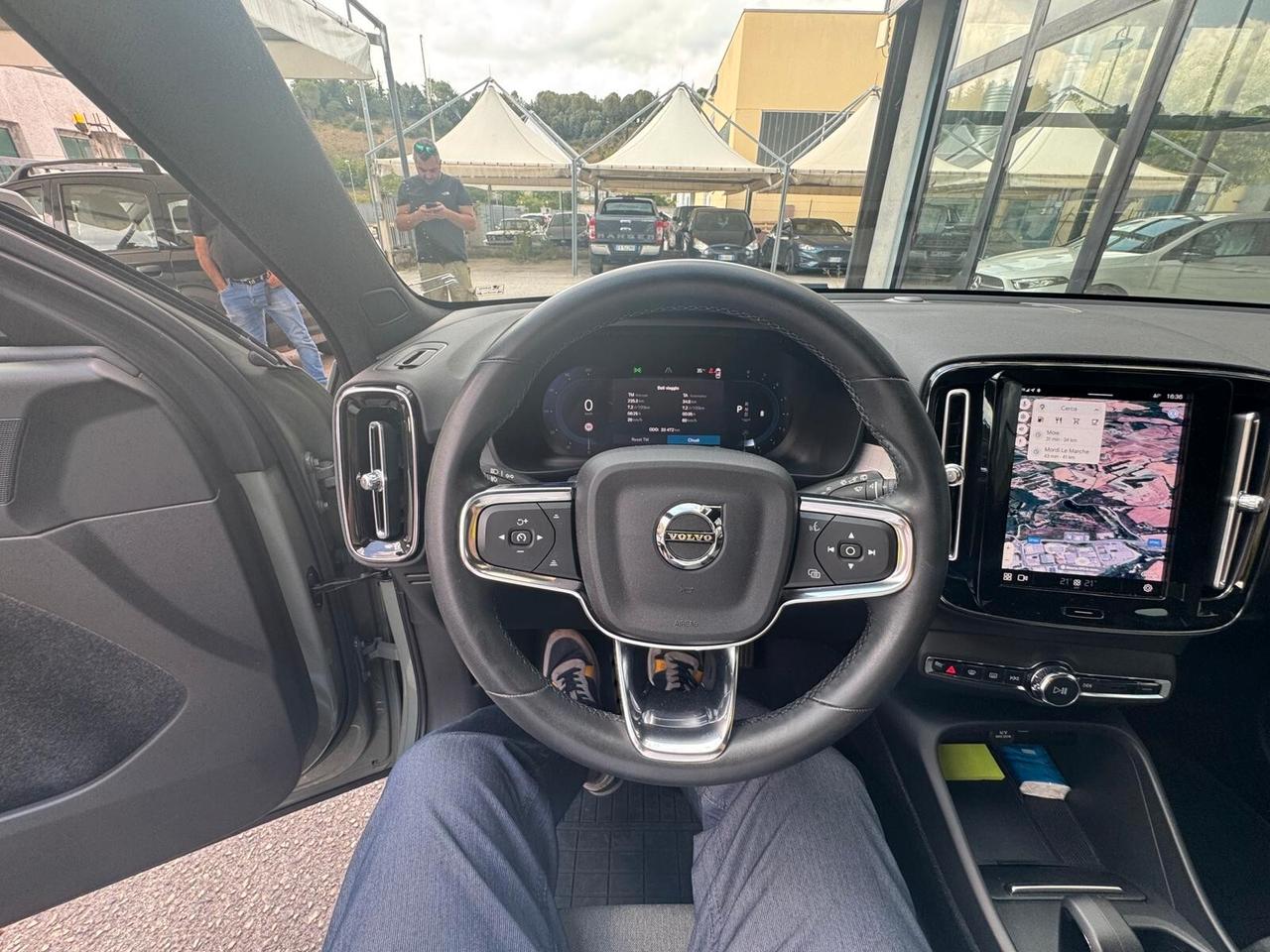 Volvo XC40 B3 automatico Core