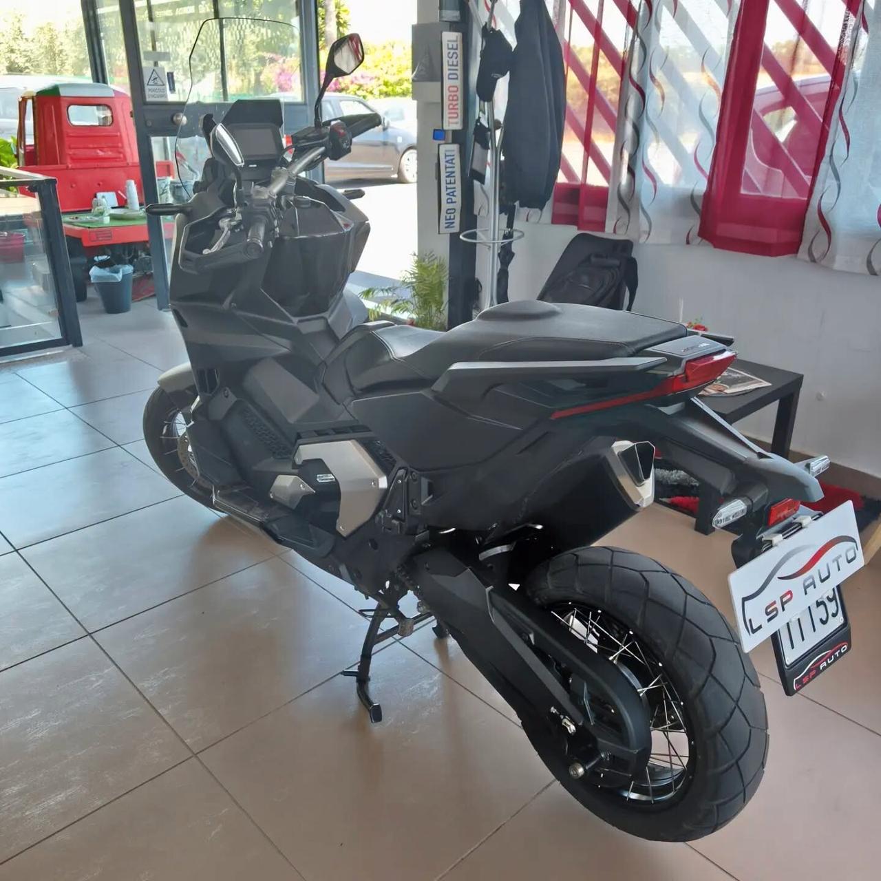 Honda X-ADV 750 2023 UNICOPROPRIETARIO IVA ESPOSTA