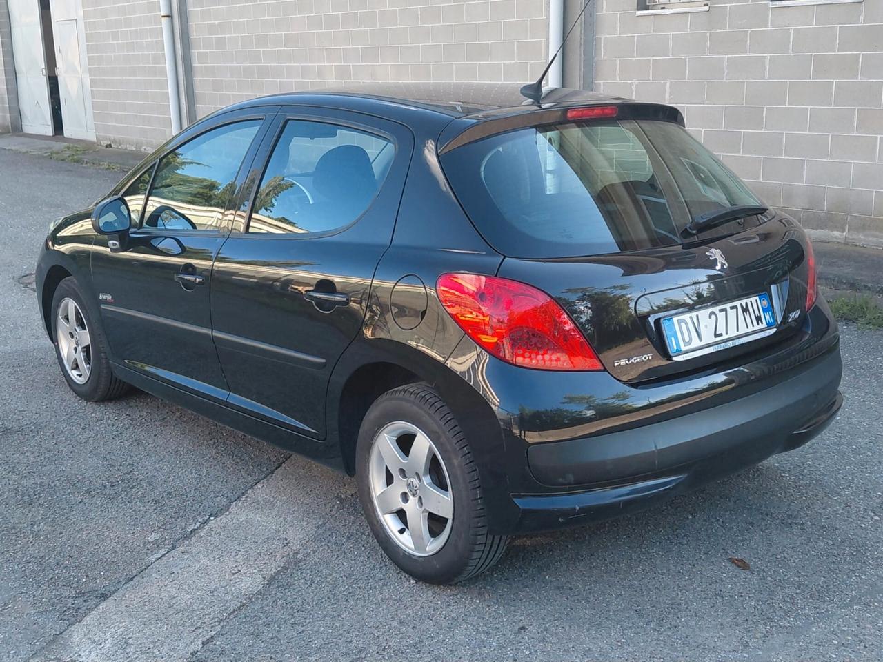 Peugeot 207 1.4 5p UNICO PROPRIETARIO