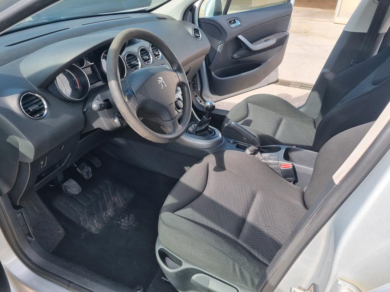Peugeot 308 1.6 HDi 92 CV Business