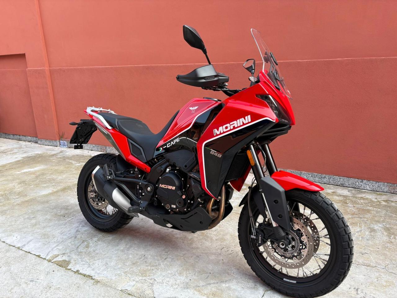 Moto Morini X-Cape 649 (a raggi)