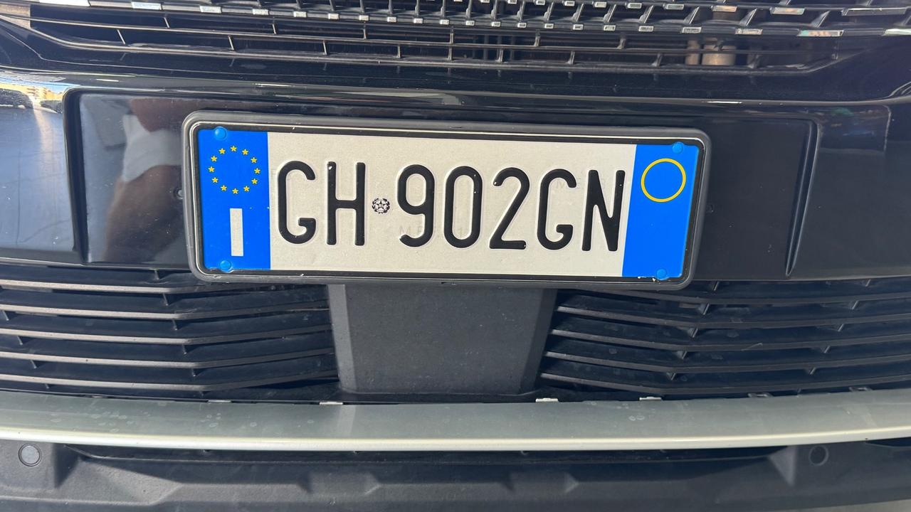 Peugeot 3008 BlueHDi 130 S&S EAT8 GT-Line-2021