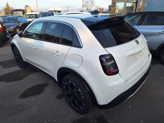 FIAT 600 Hybrid 110 CV DCT MHEV La Prima