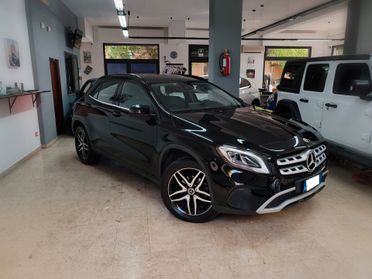 Mercedes-benz GLA 200 GLA 200 d Automatic Executive Black