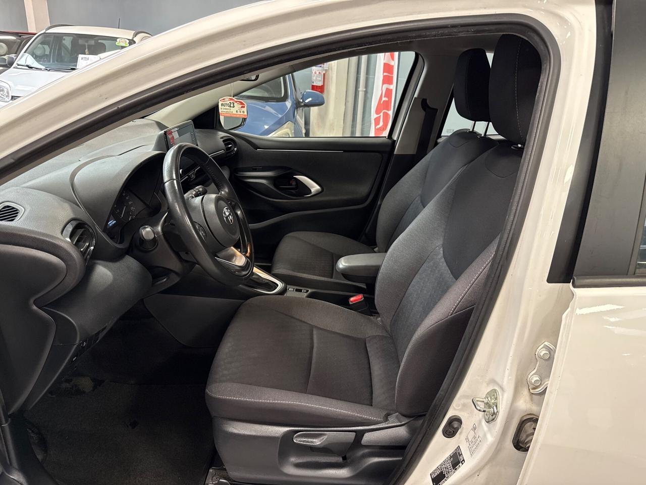 Toyota Yaris 1.5 Hybrid 5 porte Lounge 92CV Auto