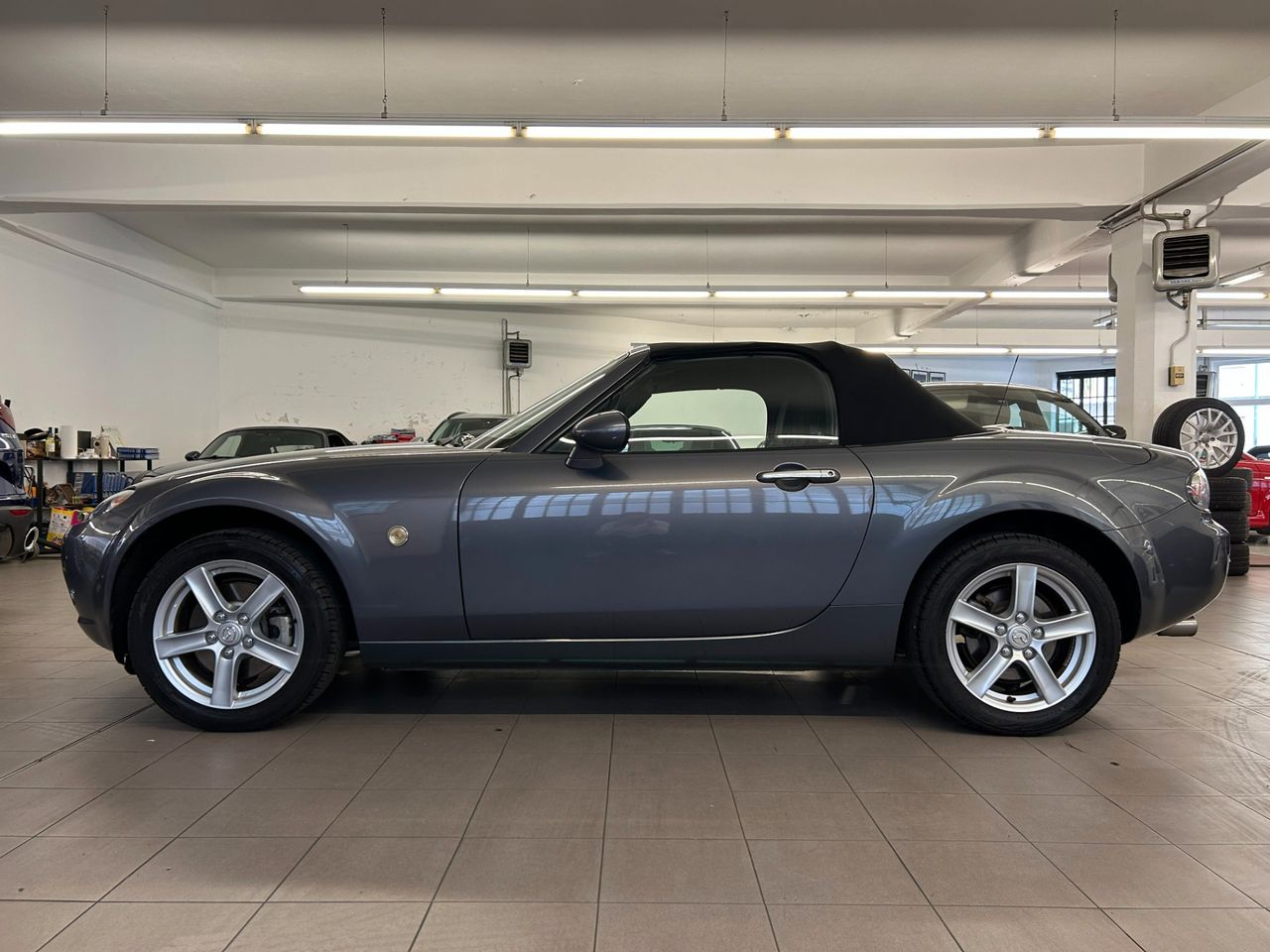 Mazda MX-5 Roadster 1.8L ENERGY