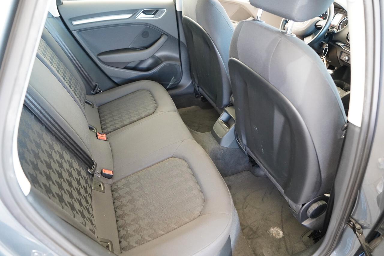 Audi A3 SPB 1.6 TDI Ambition 110 Cv