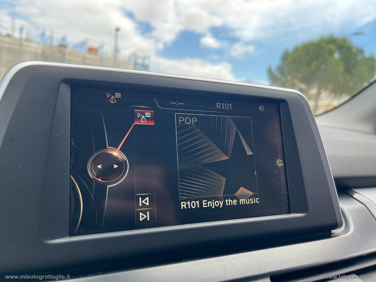 BMW 214d Active Tourer Advantage