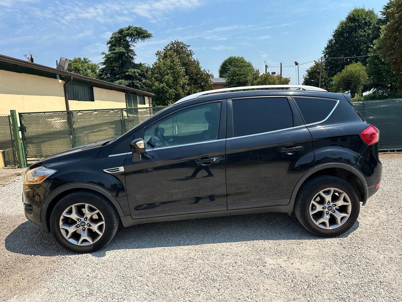 Ford Kuga 2.0 TDCi 140 CV 2WD Titanium