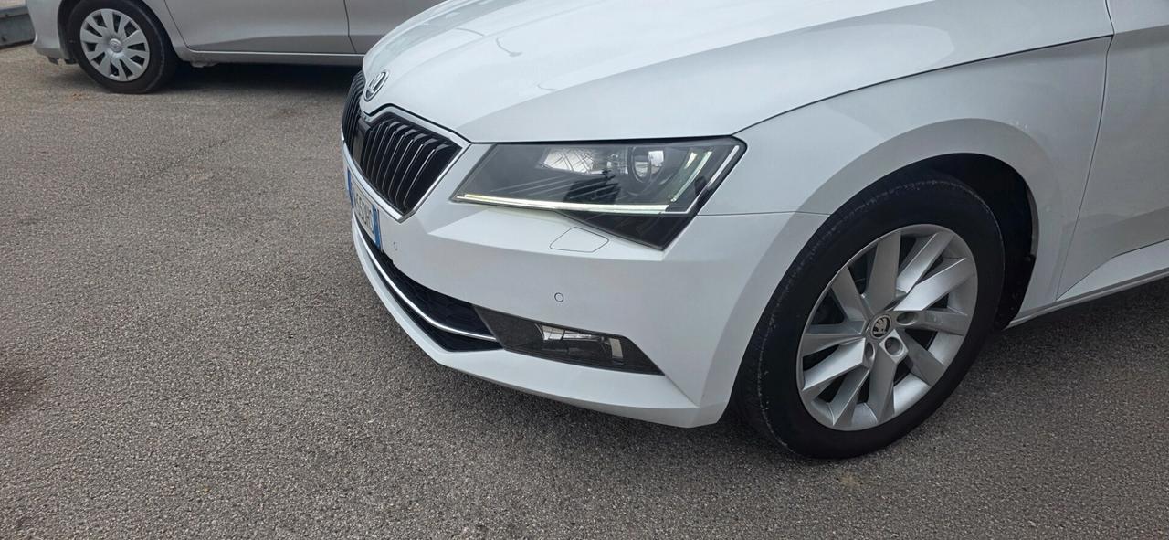 Skoda Superb 1.6 TDI DSG Wagon Ambition