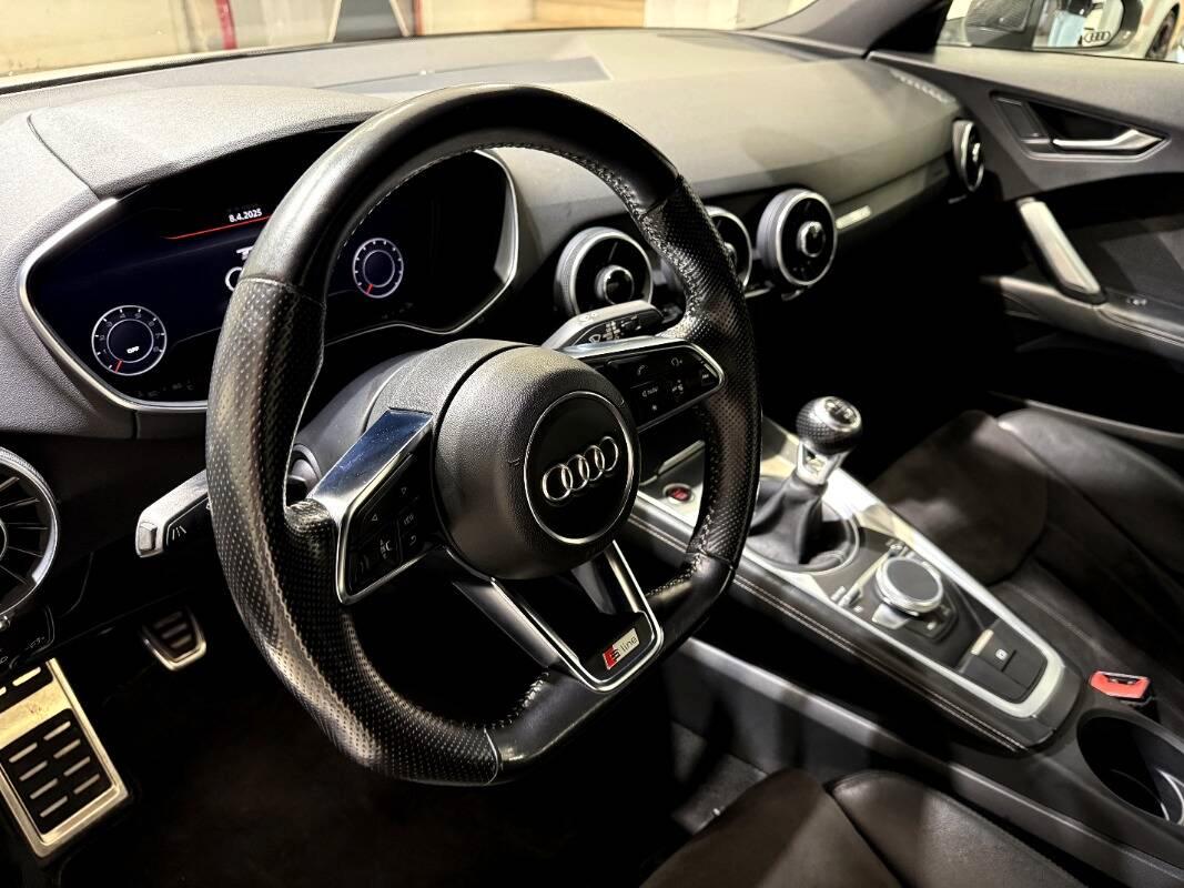 Audi TT Coupé 2.0 tfsi S line