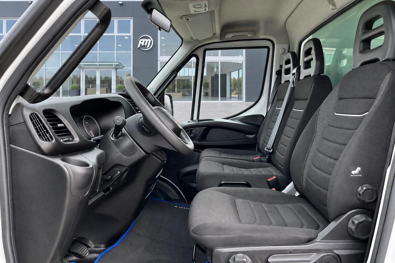 Iveco Daily 35S14 3.0 FURGONATO BOX