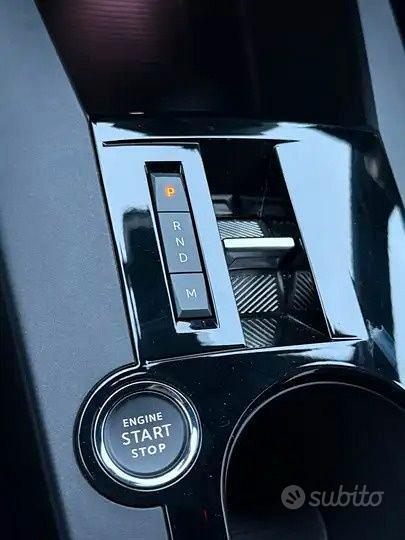 Lancia Ypsilon 1.2 MHEV HYBRID E-DCT 110cv