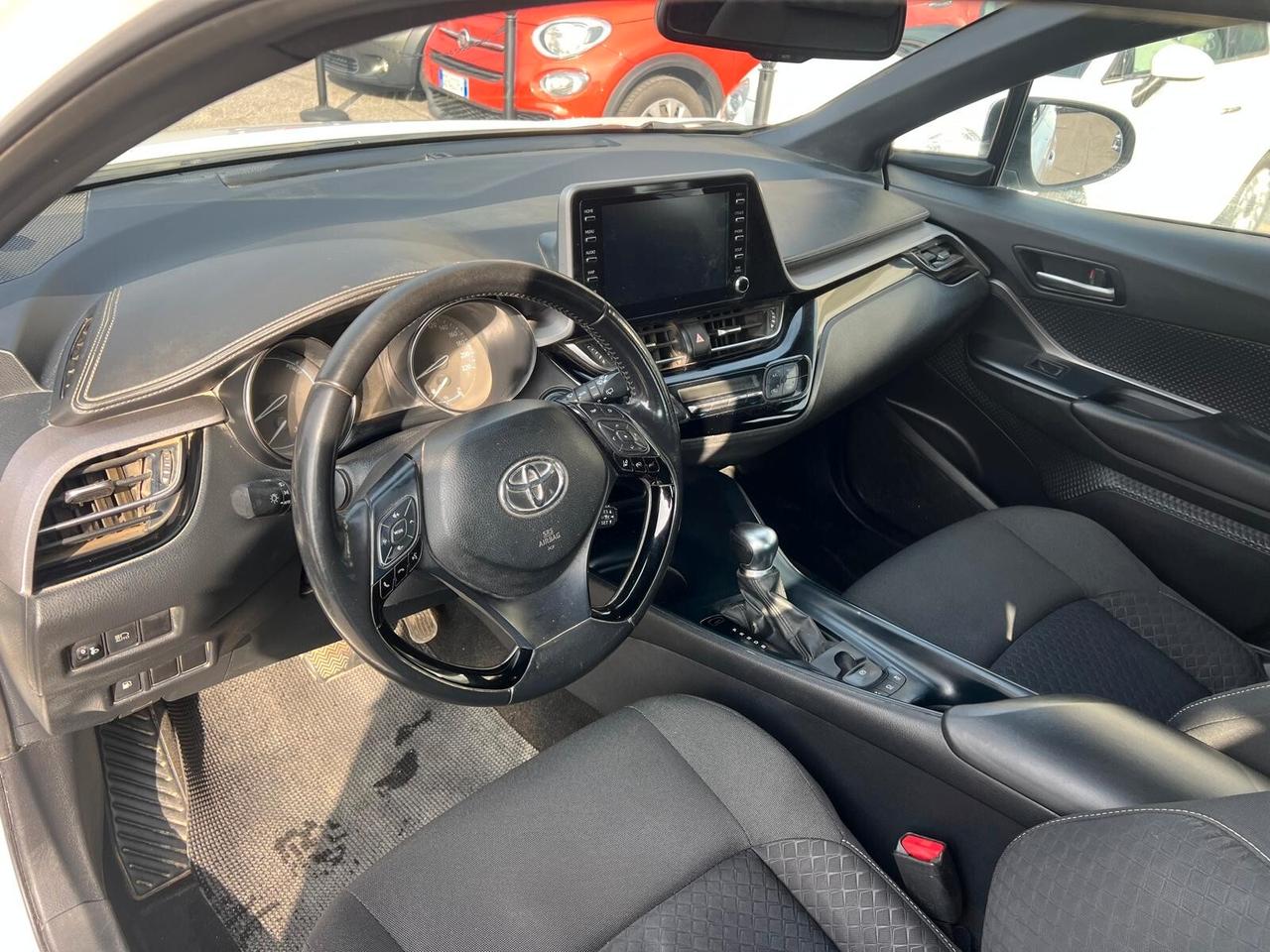 Toyota C-HR 1.8 Hybrid E-CVT Active