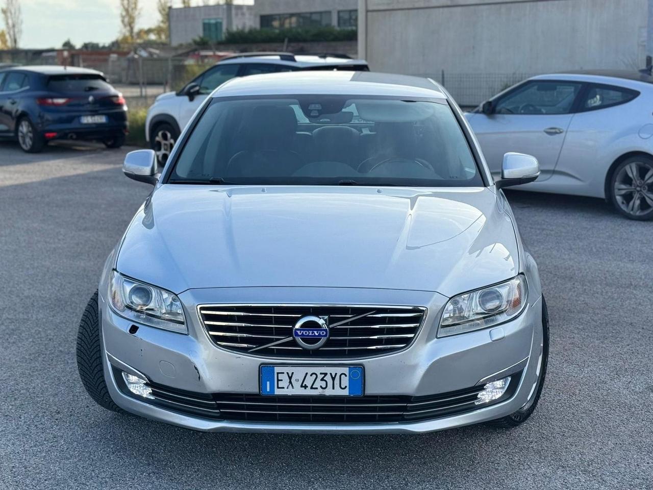 Volvo S80 2.0 diesel 2015 automatico 110.000km