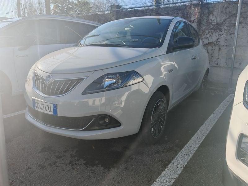 Lancia Ypsilon 1.0 FireFly 5 porte S&S Hybrid Gold