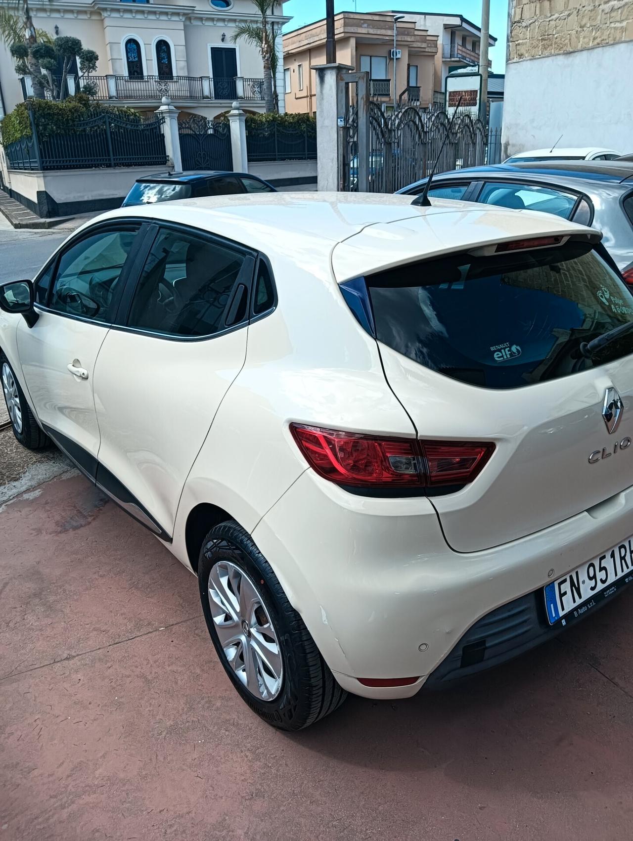 Renault Clio dCi 8V 75CV Start&Stop 5 porte Energy Zen