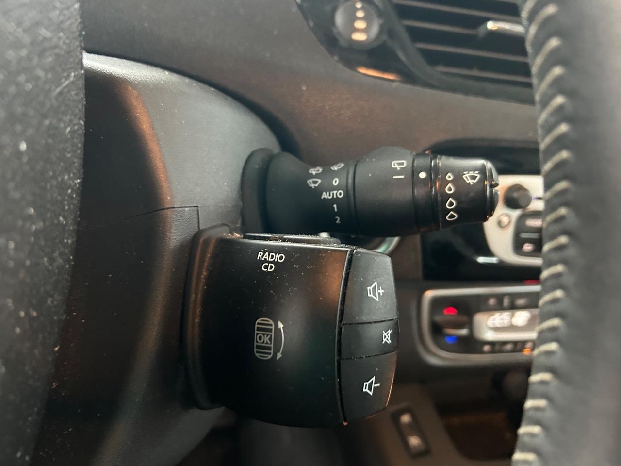 Renault Scenic 1.5 110CV 7 POSTI