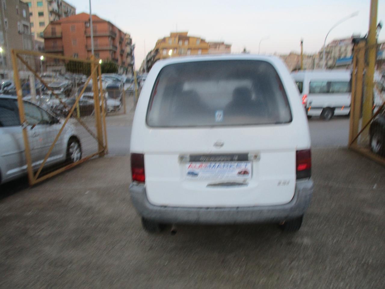 NISSAN VANETTE DIESEL 2001
