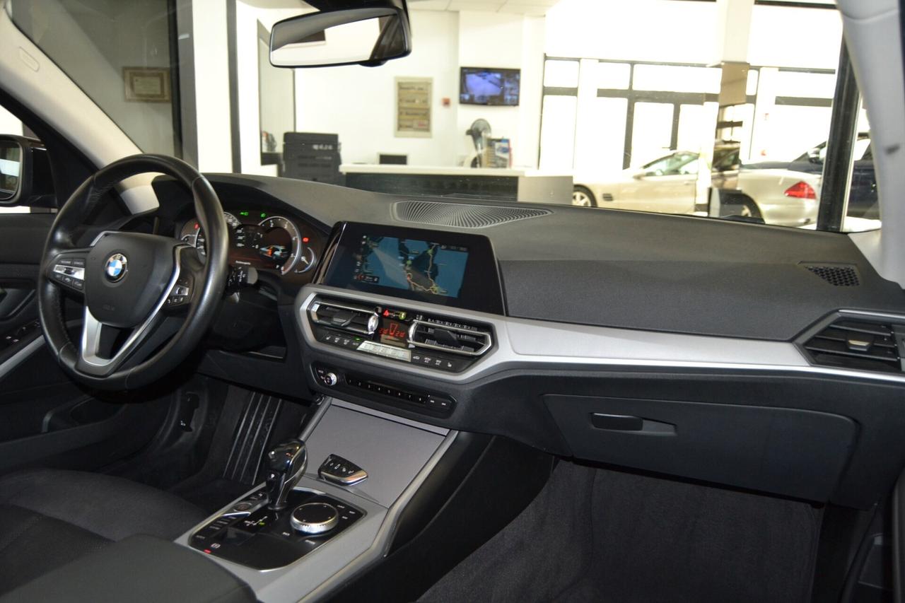 BMW 318D SW Advantage Navi/KmDoc/Xenon/CruiseADD/PDK