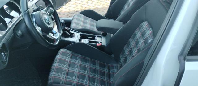 VOLKSWAGEN Golf GTI Performance 2.0 TSI DSG 5p. BlueMotion Technology