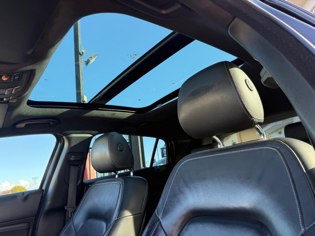 Infiniti Q30 1.5d Business 109cv