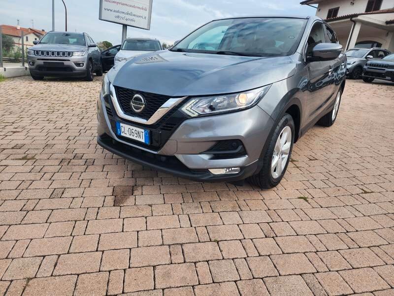 Nissan Qashqai 1.3 DIG-T 140 CV Business