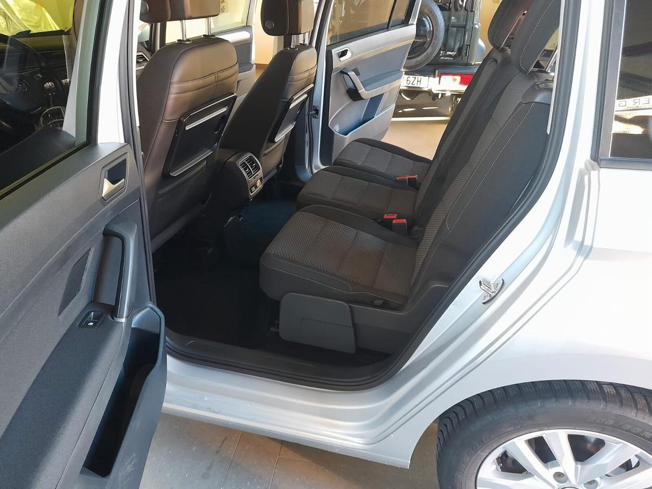 Volkswagen Touran 7 POSTI 1.6 TDI Comfortline BlueMotion Technology