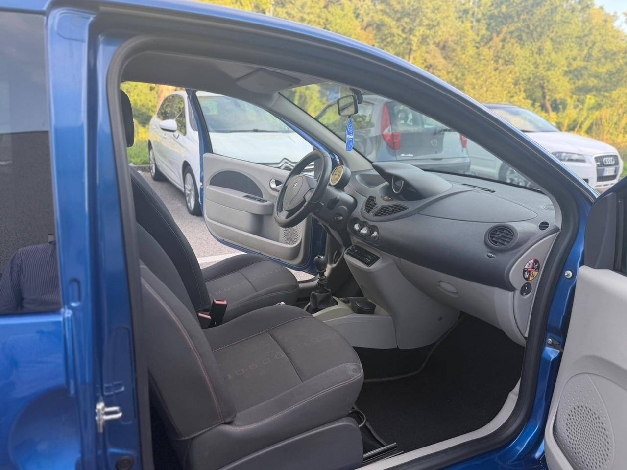 Renault Twingo 1.2 16V Dynamique*Neopatnetati*Cerchi*