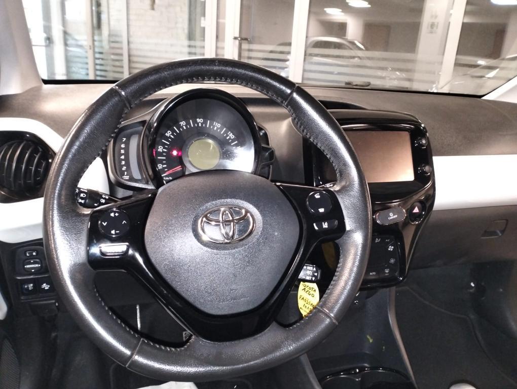 Toyota Aygo 5 Porte Aygo 5p 1.0 x-play my15 KM 74000!