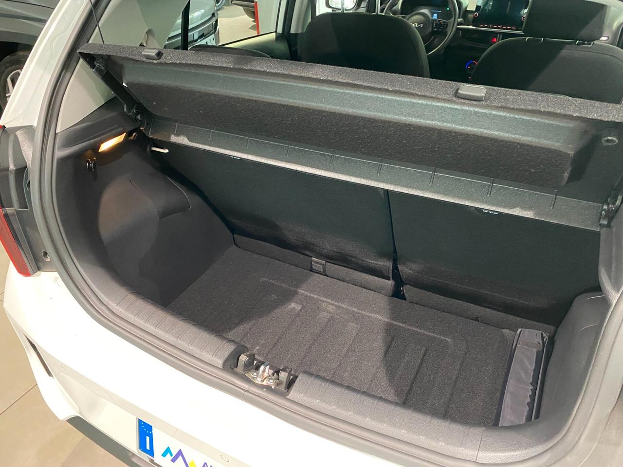Kia Picanto 1.0 12V 5 porte Urban NEOPATENTATI