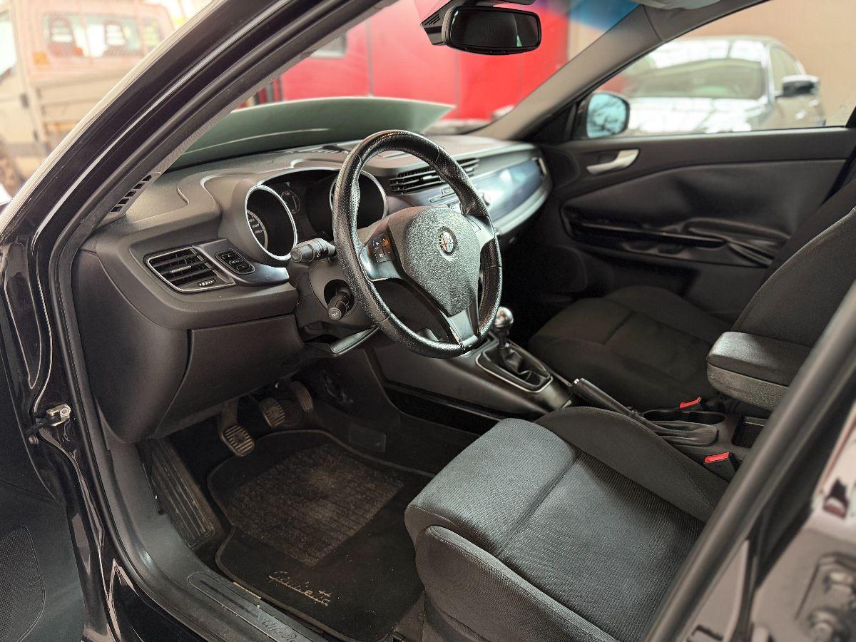 ALFA ROMEO - Giulietta - 1.4 Turbo MultiAir Distinctive