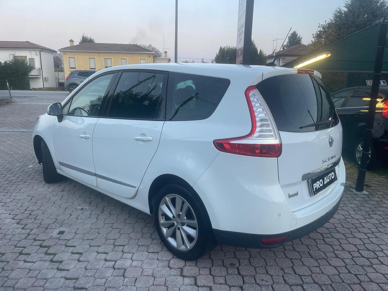 Renault Scenic Scénic 1.5 dCi 110CV EDC Bose 7 POSTI