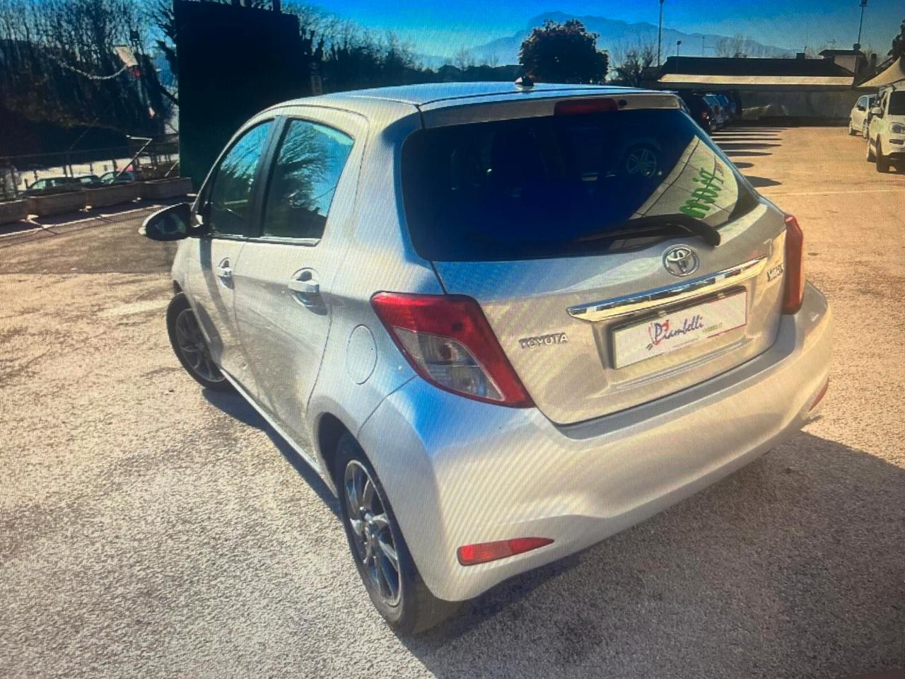 Toyota Yaris 1.4 D-4D 5 porte Lounge