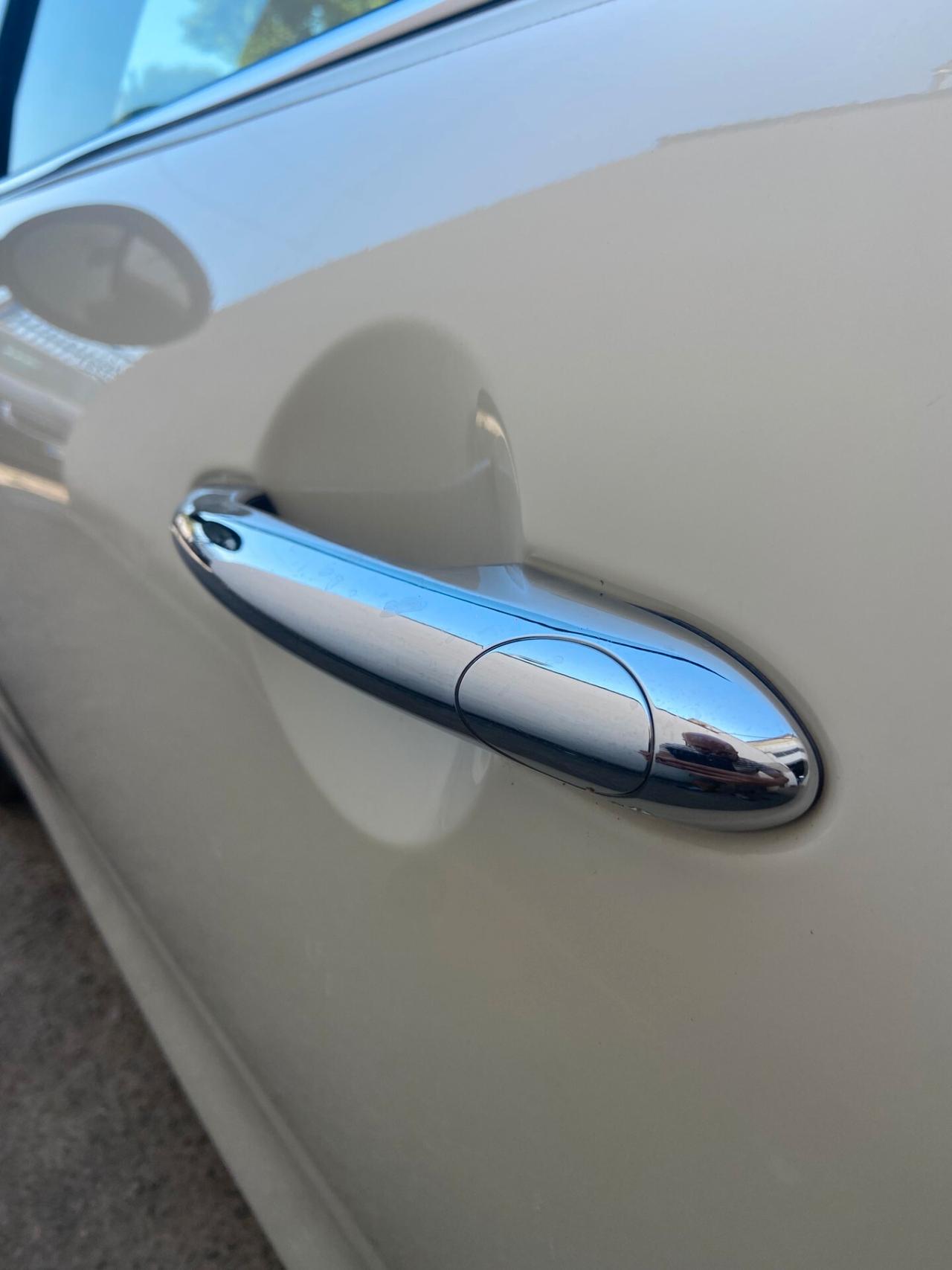Mini 1.5 Cooper D Hype 95 cv