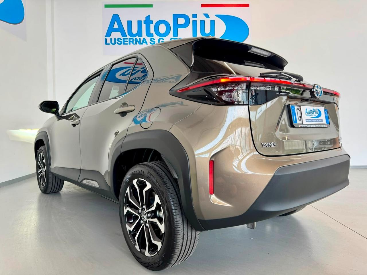 Toyota Yaris Cross 1.5 Hybrid 5p. E-CVT AWD-i Trend