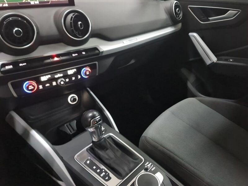 Audi Q2 1.6 TDI BUSINESS S TRONIC