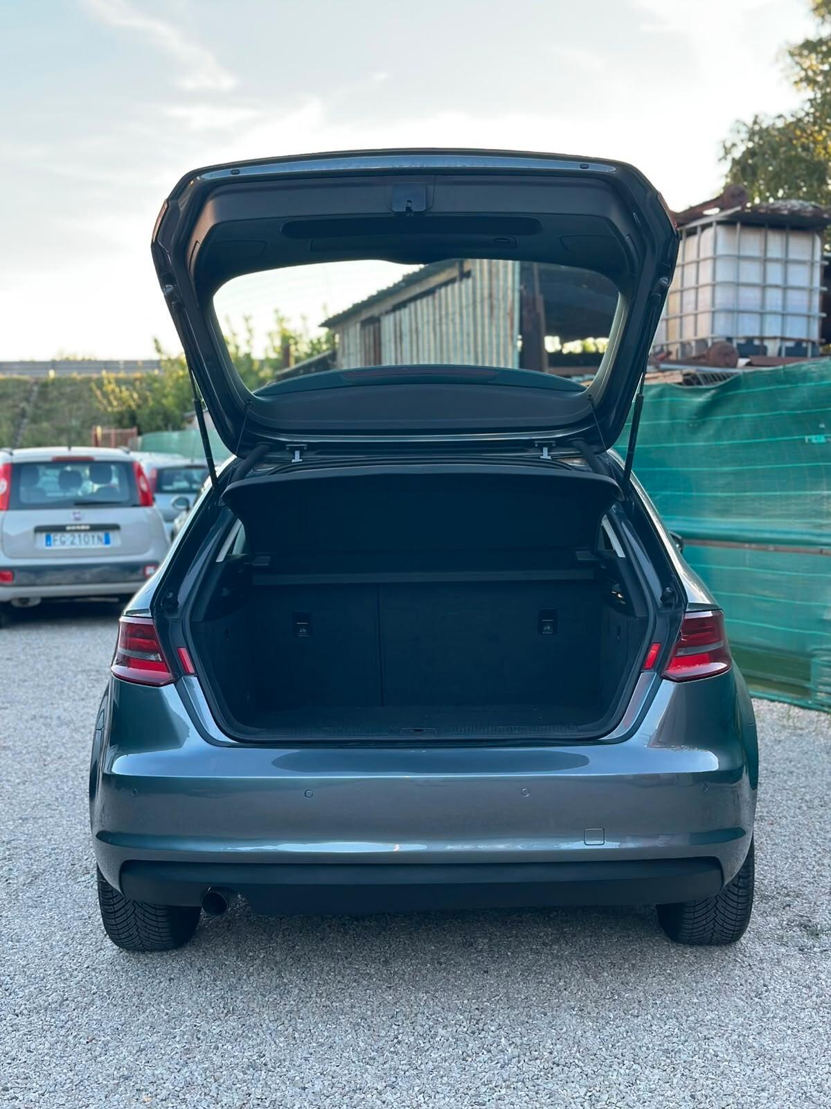 Audi A3 SPB 1.6 TDI CLEAN DIESEL AMBITION