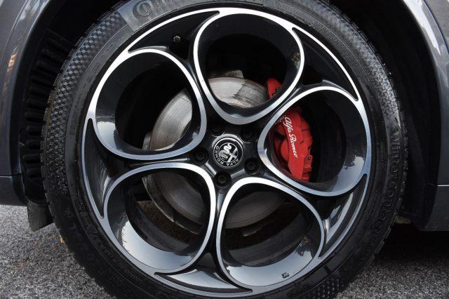 ALFA ROMEO Stelvio 2.2 210 CV AT8 Q4 VELOCE