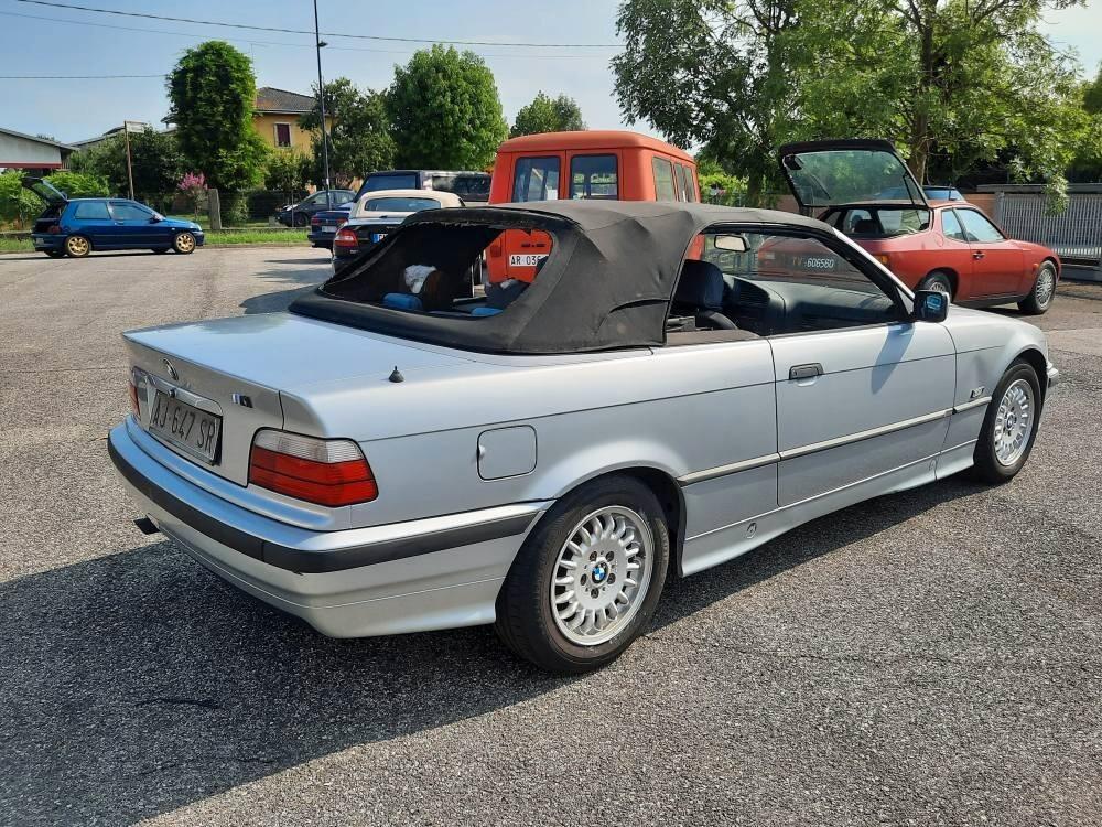 Bmw 320 Cabriolet del 1995 (E36)